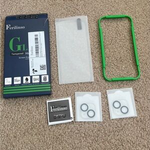 iphone 13/14 screen protector and camera protectors